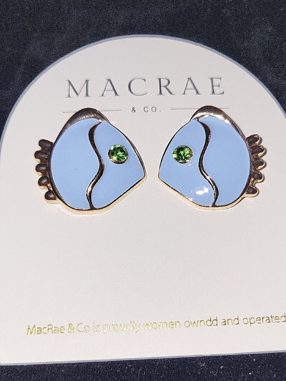 Macrae Light Blue Fish Stud Earrings with Green Crystal Bnwt Te